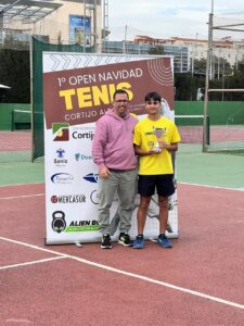 Joaquín Goya, campeón del cuadro de consolación del 1 Open de tenis Cortijo Alto